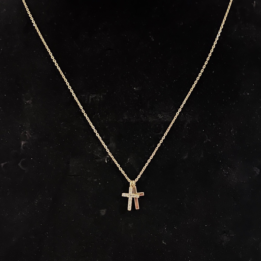 NWT 14K Gold Cross Diamond Pendant Necklace